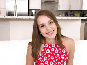 Hot Lips Cutie Sucks Dick And Drops Her Cunt On It